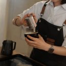 용산-서빙-507 | 호주 워홀러와 유학생을 위한 바리스타 전문수업 | 라떼아트 원데이 클래스 at 로허들 커피교실