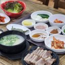 연제로 | 부산시청 돼지국밥 맛집 애돈촌 부드러운 돼지고기의 수육백반 내돈내산 점심