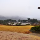 반기문생가마을과 큰산(보덕산) 이미지