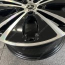 벤츠 신형 w213 E250 18인치 휠1개 이미지