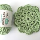 꽃과 바늘과 실타래 이미지