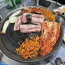 솥뚜껑 이미지