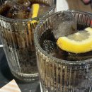 도심(DOSYM) | 부산 감천 수제버거 맛집 / DOSYM 도심 후기