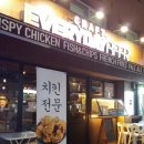 경복궁역 3번 출구 앞 이미지