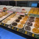 딸기도넛자두커피 이미지