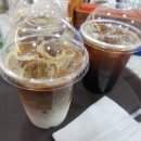 모카 카페 이미지