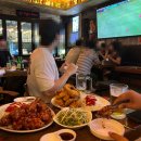 인계동 술집 &#39;매드맥스&#39; 대형스크린으로 축구 볼 수 있는 인계동 치킨 호프