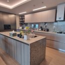 유명 공인중개사사무소 이미지