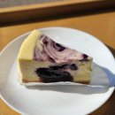 스타벅스 인천계양 | [인천 계양] 스타벅스 블루베리 마블 치즈 케이크와 오늘의 커피 (칼로리, 가격, 맛)