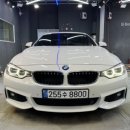 BMW/F33 428i 컨버터블/2015년/18만km/흰색/판매완료 이미지