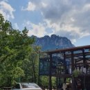 폭포 민박 이미지