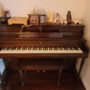 오래된 upright 피아노 나눔 합니다 이미지