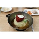 국대밀면