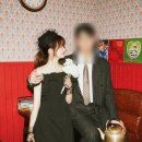 홍대전철역 3번출구 | 홍대 셀프사진관 추천 🤍 하우알유두잉 홍대점 다방컨셉 + 드레스대여 커플사진 후기