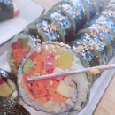 뚱뚱이김밥 이미지