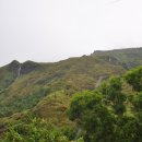 괌의 최고봉인 람람 山(Mount Lamlam)을 조망할 수 있는 셀라만 전망대(Sella Bay Overlook) 이미지