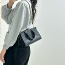 더이스트 | 60대 엄마 루이비통 온더고 이스트웨스트백 블랙 후기, 어머님 명품가방 선물 추천