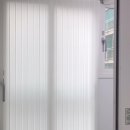 경기도 수원시 영통구 영통로241번길 | [수원커튼] 베란다에 완성한 프리미엄 룩｜아이보리 버티컬 블라인드 설치 후기