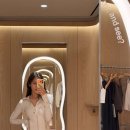 문가영, 피팅룸에서 드러난 '극세사 몸매'…일상 셀카는 더 예쁘네 잘록한 허리와 탄탄한 각선미 이미지