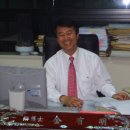 법률 상담실 ---- 김유명 변호사님 프로필입니다(사진) 이미지