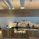 신사역 5번출구 앞 횡단보도 | 본지르르 신사역 내돈내산 추천 메뉴, 주차와 웨이팅