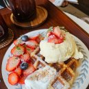 과일카페 190 | [마포/연남] 딸기철에 꼭 가야하는 홍대 연남동카페 추천🍓 | 서울 마포구 네시사분