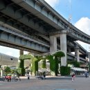 고가도로 밑 이미지