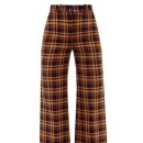 재미있는 패션 트렌드와 스타일링 이미지