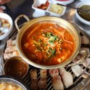 참돼지깡통구이 이미지