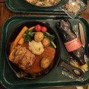 마카오전자 | 마카오 3박 4일 2일차 홍콩 디즈니랜드 입장권 금액, 밀쿠폰 식당 솔직 후기 (보조배터리 대여)