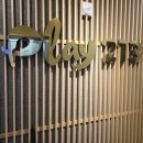 플레이213키즈카페 포크레인,로봇운전 다양한 놀이기구 체험