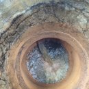 (23.7월)청사 앞 오수관 맨홀 준설 및 세척 이미지