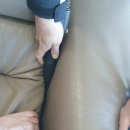 신영약품 | [공지] 청주 가죽소파청소 후기, "가죽 소파 심폐소생술! 4단계 정밀 케어로 새 가죽 느낌 그대로"