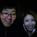 2017년 2월20일 월요일 오후8시 인천 서구 문화 회관 에서 가수 김혜연 님 하고 나랑 함께 찍은 기념사진 입니다 이미지