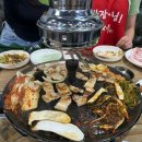 솥뚜껑김치삼겹살 - 중랑구 | 솥뚜껑김치삼겹살