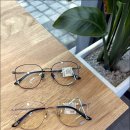 예쁘다 안경 이미지