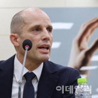 로저스 쿠팡 대표 "이번 정보유출은 美 의무 공시사항 아냐"