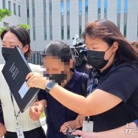 11살 손자 38시간 쇠사슬 결박해 사망…외할머니도 구속기소