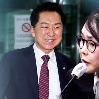 "명품가방 받긴 했지만…" 재판장 질타에 발끈한 김건희