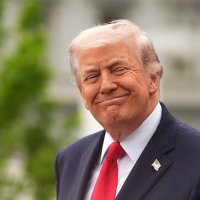 ‘재집권 뒤 최저’ 트럼프 지지율 34%…이란戰·물가 영향[1일1트]