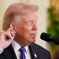 [속보]트럼프 “휘발유값 오르면 오르는 것…군사작전 더 중요”