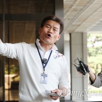 돈 때문에 싸움난 극우 유튜버, 댓글도 자중지란