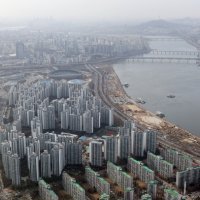 강남3구 거래 ‘뚝’…평당 실거래가 1억원 밑으로