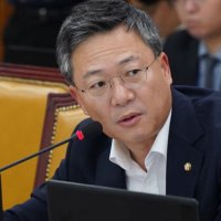당원게시판 조사 발표에 野 박정하 "차라리 총으로 쏘겠다고 발표하지"