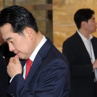 이 와중에 장동혁은 또 ‘윤어게인’ 인사