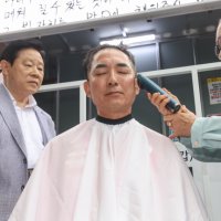 [속보] 박민식, 전격 삭발…"한동훈 배신의 정치 끝장낼 것"