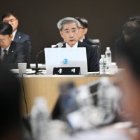 한은 국감 본 채권 전문가들 “11월·내년 1분기 추가 인상”