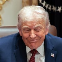 ‘마약과의 전쟁’ 선포한 트럼프, 마약 사범에 사면권 남용 논란