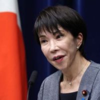 '귀신 소문 공관' 이사한 다카이치 총리 "아직 안 나왔다"