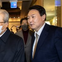 김종인 “내가 띄운 尹, 완전히 실패”…‘별의 순간’ 발언 사죄